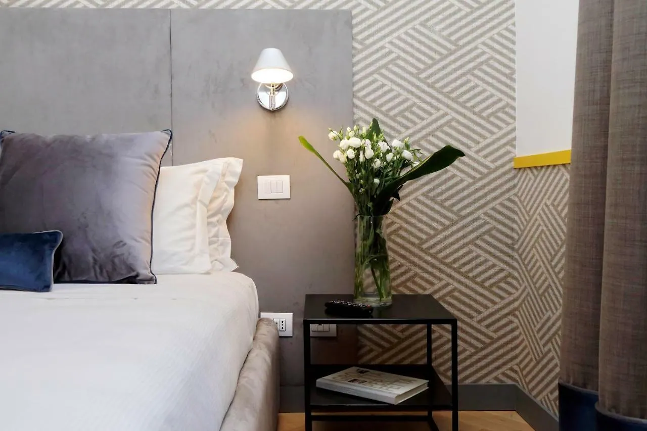 Roma Five Suites 2*, Rome