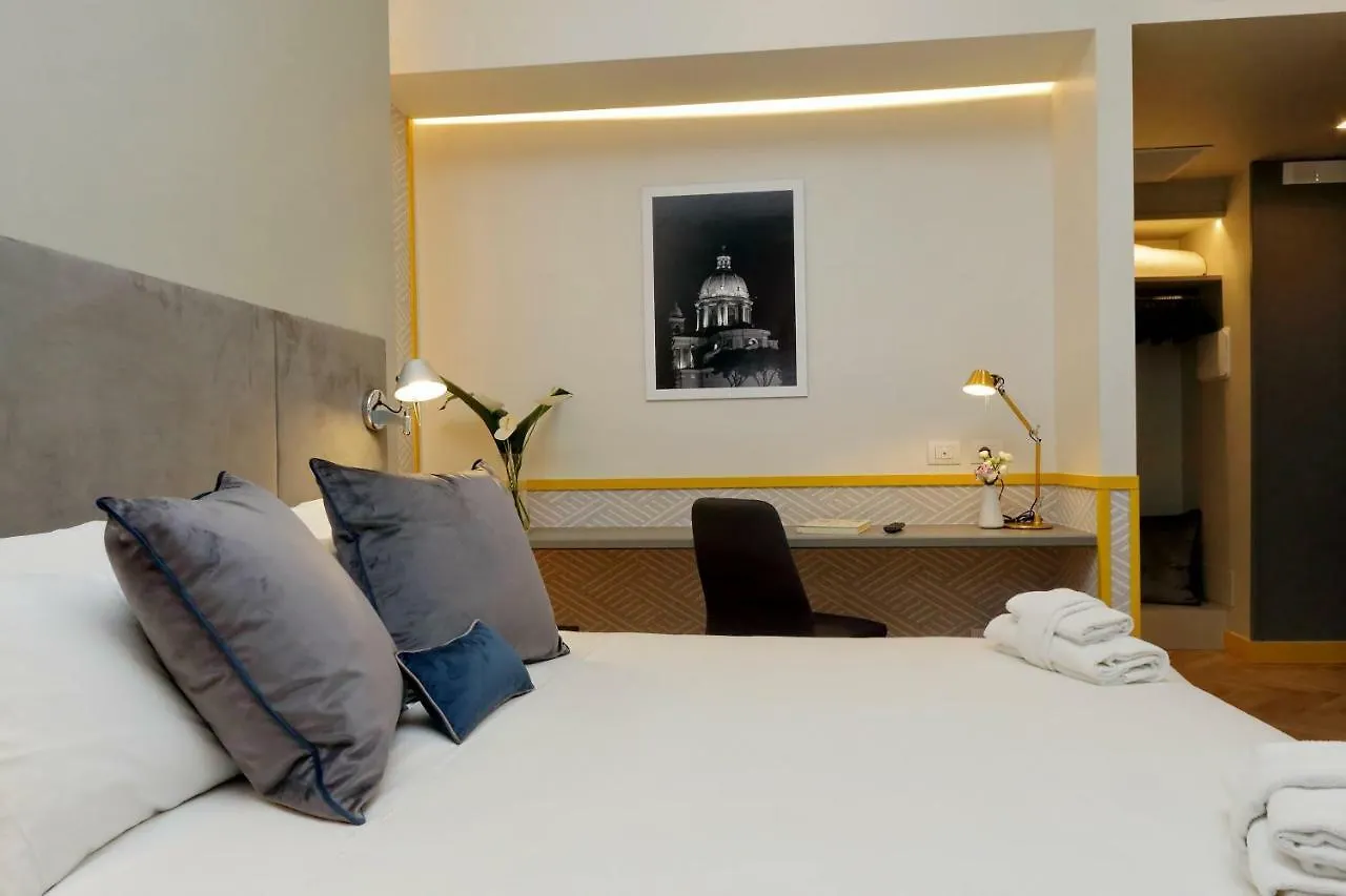 Casa de hóspedes Roma Five Suites
